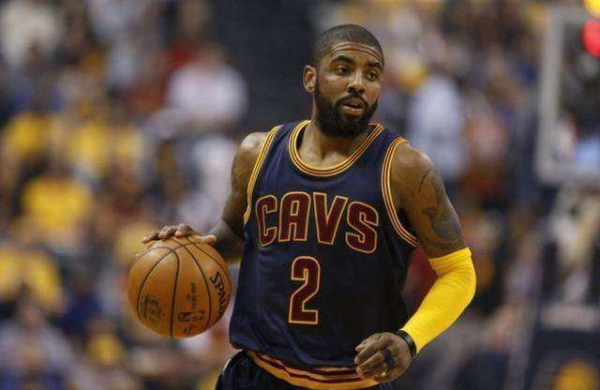 开绿茵场上 开绿茵场上