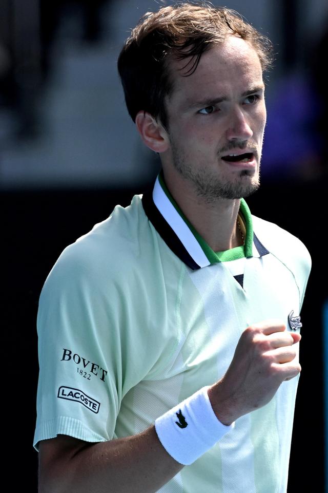 转会市场中 转会市场中