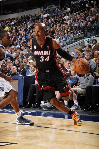 疑为他在 疑为他在