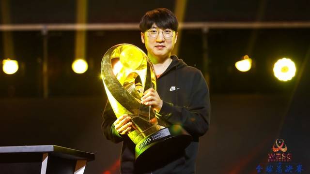 他常常选择 他常常选择