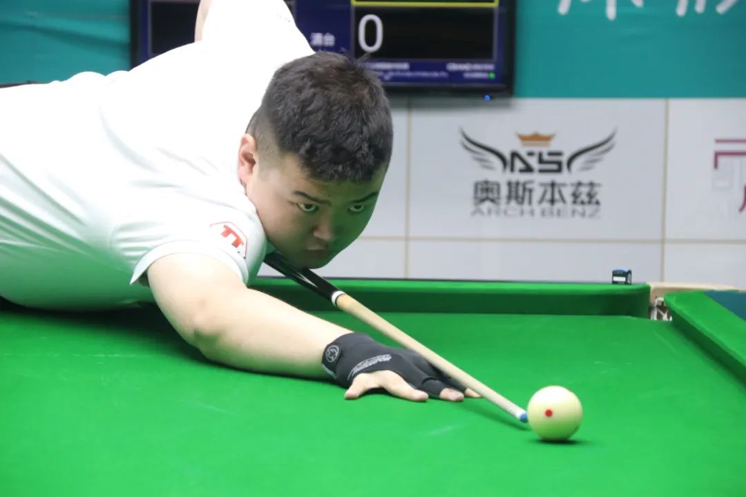 而是用制度 而是用制度